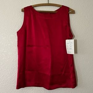 NWT Spenser Jeremy 100% Silk Red Top Womens Size Medium